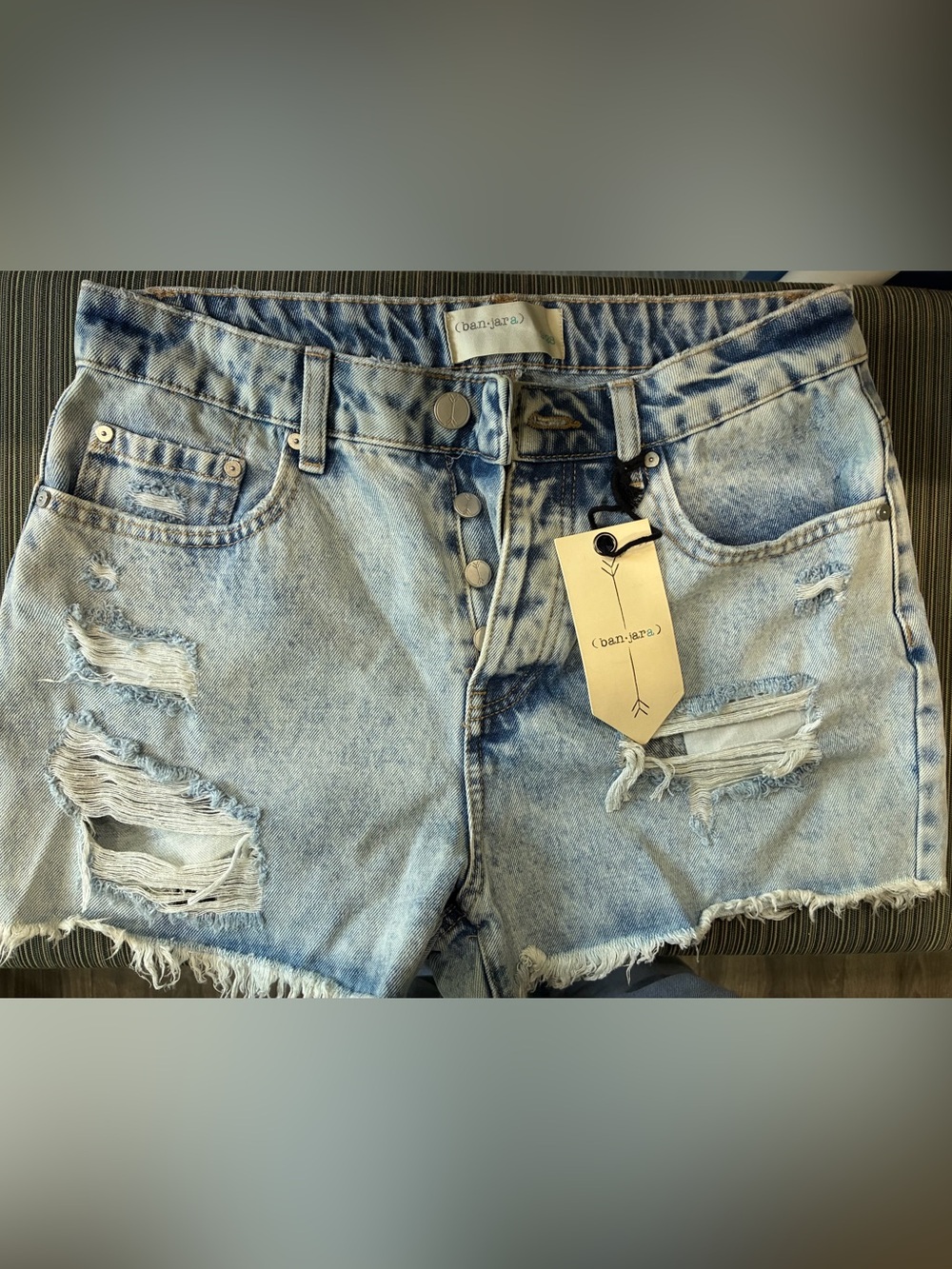 banjara Light Wash Distressed Denim Shorts 9/28 nwt women’s festival distressed